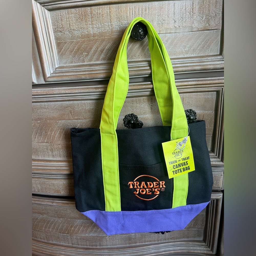 NWT Trader Joe’s Trick or Treat Canvas Tote Bag